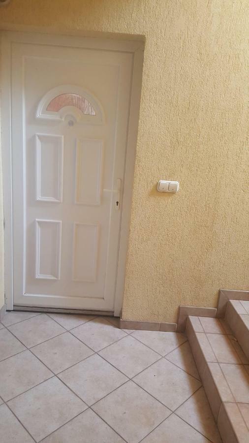 Kristaly Apartman Szeged Eksteriør billede