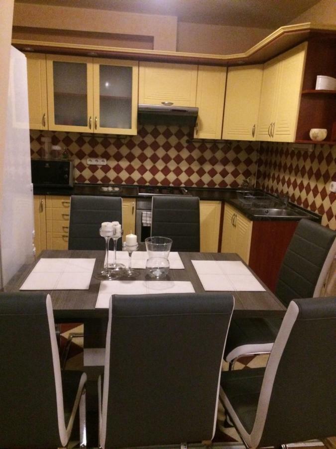 Kristaly Apartman Szeged Eksteriør billede